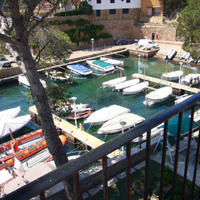 House at the first line of the sea / lake in Spain, Catalunya, Girona, 950 sq.m.