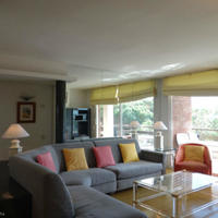 Квартира на первой линии моря/озера в Испании, Каталония, Барселона, 110 кв.м.