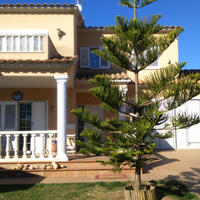 Дом в центре города в Испании, Каталония, Багур, 145 кв.м.