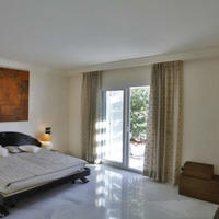 Apartment in Spain, Andalucia, 256 sq.m.