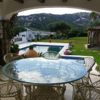 Villa in Spain, Catalunya, Girona, 500 sq.m.