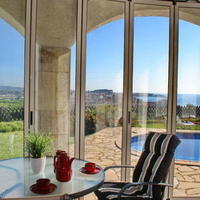 Villa in the city center in Spain, Catalunya, Girona, 325 sq.m.