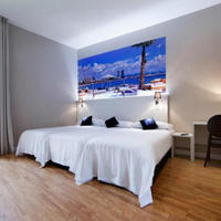Отель (гостиница) в центре города в Испании, Каталония, Барселона, 260 кв.м.