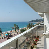 Flat in Spain, Catalunya, Girona, 200 sq.m.