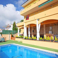 Дом в Испании, Каталония, Жирона, 220 кв.м.