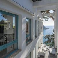 House at the first line of the sea / lake in Spain, Catalunya, Girona, 292 sq.m.