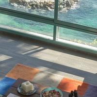 House at the first line of the sea / lake in Spain, Catalunya, Girona, 292 sq.m.