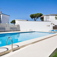 Квартира на второй линии моря/озера в Испании, Каталония, Багур, 80 кв.м.