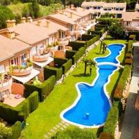 Таунхаус в Испании, Каталония, Жирона, 250 кв.м.