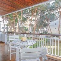 Flat at the second line of the sea / lake in Spain, Catalunya, Girona, 100 sq.m.