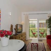 Flat in the city center in Spain, Catalunya, Begur, 53 sq.m.