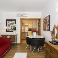 Flat in the city center in Spain, Catalunya, Begur, 53 sq.m.