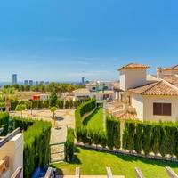 Villa in Spain, Comunitat Valenciana, Alicante, 135 sq.m.