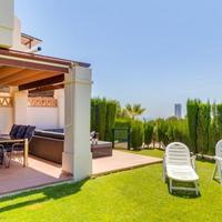 Villa in Spain, Comunitat Valenciana, Alicante, 135 sq.m.