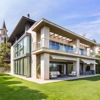 Villa in Spain, Catalunya, Barcelona, 782 sq.m.