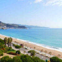 Flat at the first line of the sea / lake in Spain, Catalunya, Girona, 95 sq.m.