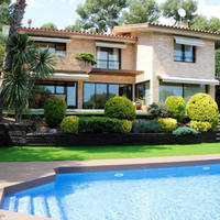 Дом в Испании, Каталония, Багур, 350 кв.м.