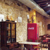 Ресторан (кафе) на первой линии моря/озера в Испании, Каталония, Жирона, 85 кв.м.