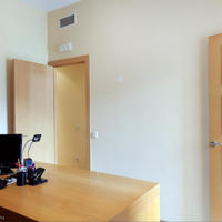 Квартира в центре города в Испании, Каталония, 90 кв.м.