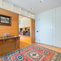 House in Spain, Catalunya, Barcelona, 318 sq.m.