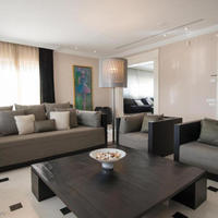 Villa in Spain, Catalunya, Barcelona, 569 sq.m.