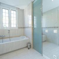 Villa in Spain, Catalunya, Barcelona, 600 sq.m.