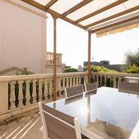 Villa in Spain, Catalunya, Barcelona, 600 sq.m.