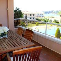 Apartment at the first line of the sea / lake in Spain, Catalunya, Girona, 120 sq.m.