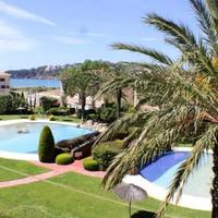 Apartment at the first line of the sea / lake in Spain, Catalunya, Girona, 120 sq.m.