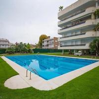 Квартира на первой линии моря/озера в Испании, Каталония, Багур, 180 кв.м.