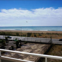 Квартира на первой линии моря/озера в Испании, Каталония, Багур, 108 кв.м.