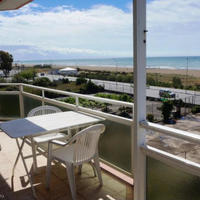 Квартира на первой линии моря/озера в Испании, Каталония, Багур, 108 кв.м.