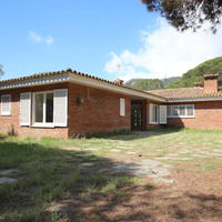 Дом в Испании, Каталония, Багур, 270 кв.м.