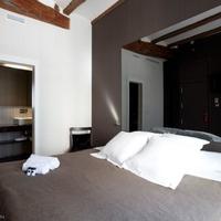 Отель (гостиница) в Испании, Валенсия, 838 кв.м.