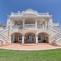 Вилла в Испании, Андалусия, 756 кв.м.