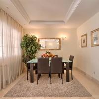 Вилла на второй линии моря/озера в Испании, Андалусия, 346 кв.м.