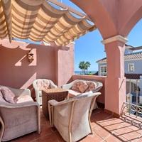 Вилла на второй линии моря/озера в Испании, Андалусия, 346 кв.м.