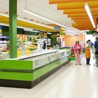 Shop in the suburbs in Spain, Comunitat Valenciana, 2600 sq.m.