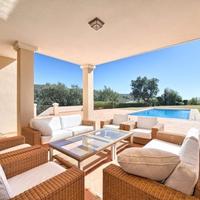 Villa in Spain, Andalucia, 1169 sq.m.