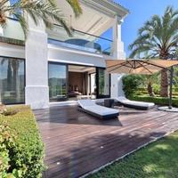Villa in Spain, Andalucia, 722 sq.m.