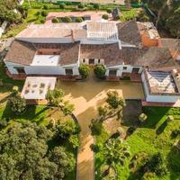 Вилла на первой линии моря/озера в Испании, Андалусия, 700 кв.м.