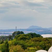 Flat at the first line of the sea / lake in Spain, Comunitat Valenciana, Alicante, 67 sq.m.