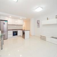 Flat at the first line of the sea / lake in Spain, Comunitat Valenciana, Alicante, 67 sq.m.