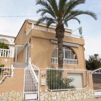 Villa in Spain, Comunitat Valenciana, Alicante, 210 sq.m.
