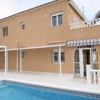 Villa in Spain, Comunitat Valenciana, Alicante, 210 sq.m.