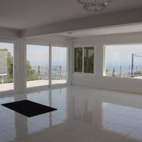 Villa in Spain, Comunitat Valenciana, Alicante, 400 sq.m.