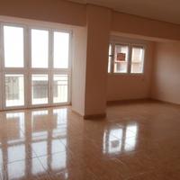 Flat in Spain, Comunitat Valenciana, Alicante, 90 sq.m.