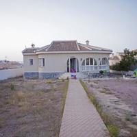 Villa in Spain, Comunitat Valenciana, Alicante, 160 sq.m.