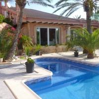 House in Spain, Comunitat Valenciana, Alicante, 280 sq.m.