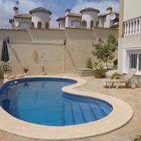 House in Spain, Comunitat Valenciana, Alicante, 300 sq.m.